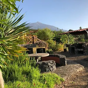 https://casas-los-abuelos-de-calderon.tenerifehoteles.net